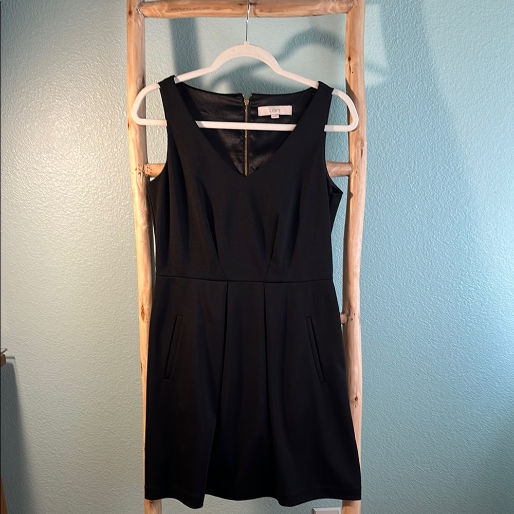 LOFT Black Sheath Mini Dress V-Neck Sleeveless